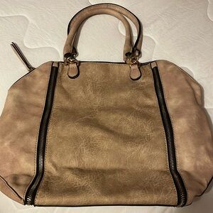 Large Shoulder Bag.
